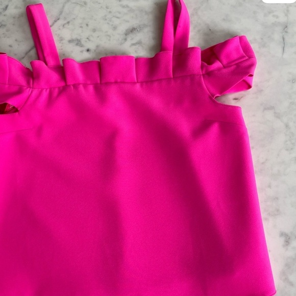 PinkOff-Shoulder Top - Picture 3 of 3